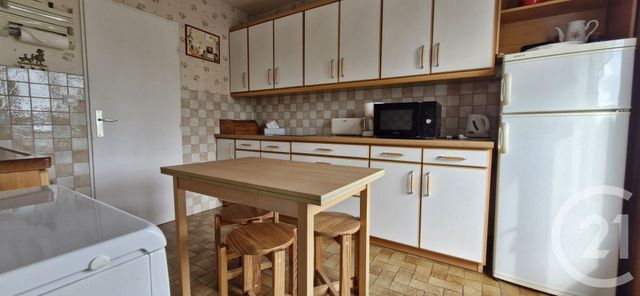 maison à vendre - 5 pièces - 100.0 m2 - CHATEAUDUN - 28 - CENTRE - Century 21 Doussain Philippon Immobilier