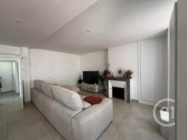 maison à louer - 3 pièces - 67.12 m2 - CHATEAUDUN - 28 - CENTRE - Century 21 Doussain Philippon Immobilier