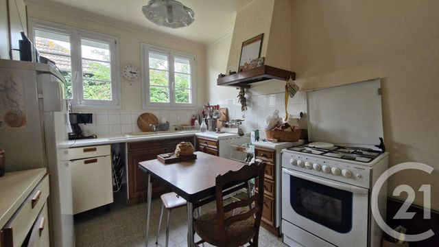 maison à vendre - 4 pièces - 78.3 m2 - CHATEAUDUN - 28 - CENTRE - Century 21 Doussain Philippon Immobilier