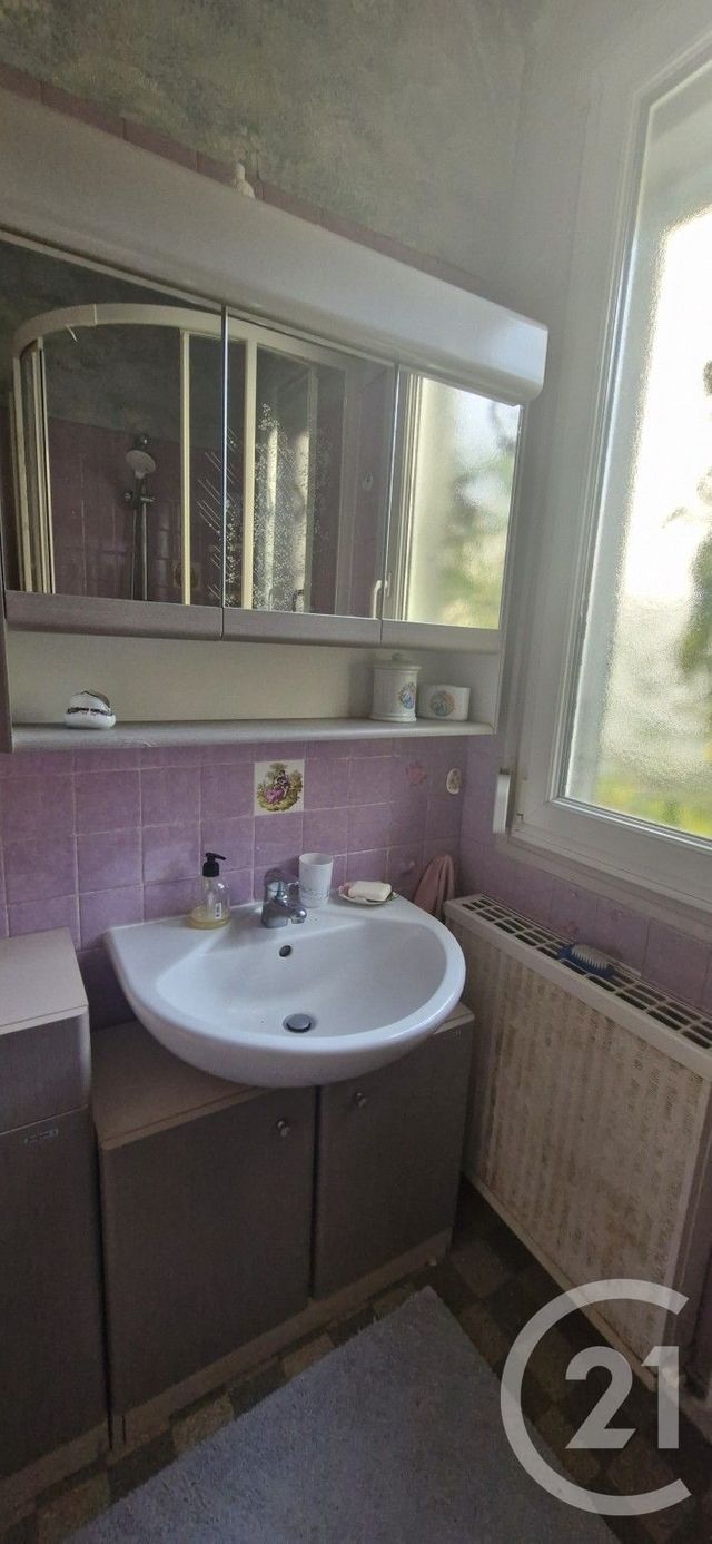 maison à vendre - 3 pièces - 64.45 m2 - CHATEAUDUN - 28 - CENTRE - Century 21 Doussain Philippon Immobilier