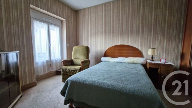 maison à vendre - 6 pièces - 112.5 m2 - CHATEAUDUN - 28 - CENTRE - Century 21 Doussain Philippon Immobilier