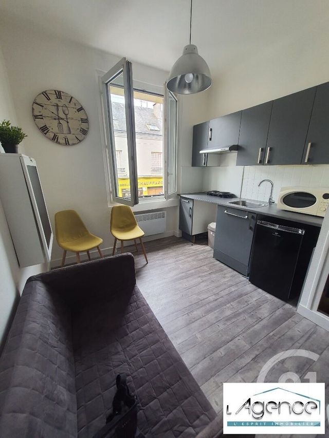 Appartement F2 à louer - 2 pièces - 17.35 m2 - CHATEAUDUN - 28 - CENTRE - Century 21 Doussain Philippon Immobilier
