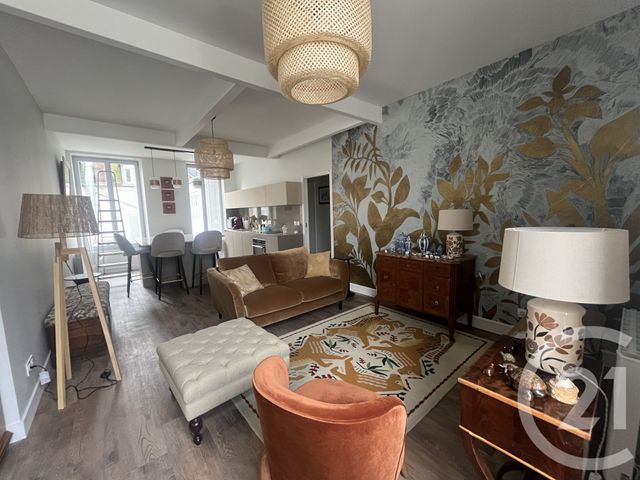 Appartement F3 à louer - 3 pièces - 76.56 m2 - CHATEAUDUN - 28 - CENTRE - Century 21 Doussain Philippon Immobilier