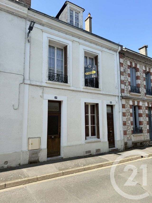 maison à vendre - 6 pièces - 144.27 m2 - CHATEAUDUN - 28 - CENTRE - Century 21 Doussain Philippon Immobilier