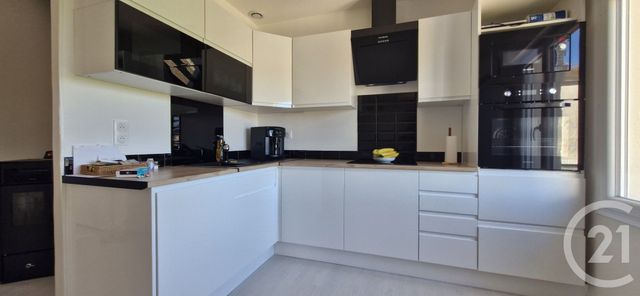 maison à vendre - 4 pièces - 69.86 m2 - CHATEAUDUN - 28 - CENTRE - Century 21 Doussain Philippon Immobilier