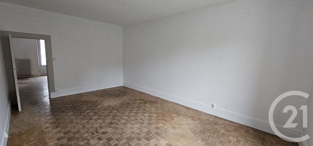 maison à vendre - 7 pièces - 202.0 m2 - CHATEAUDUN - 28 - CENTRE - Century 21 Doussain Philippon Immobilier