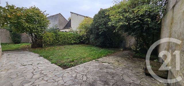 maison à vendre - 7 pièces - 202.0 m2 - CHATEAUDUN - 28 - CENTRE - Century 21 Doussain Philippon Immobilier