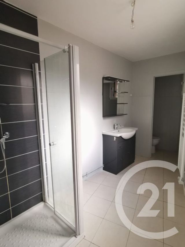 maison à louer - 5 pièces - 150.0 m2 - BONNEVAL - 28 - CENTRE - Century 21 Doussain Philippon Immobilier