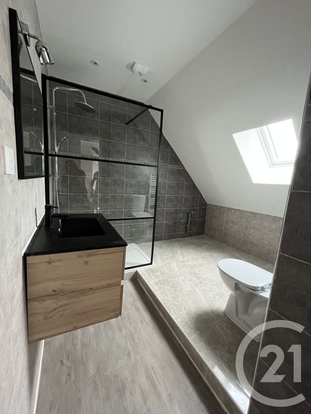 Appartement à louer - 3 pièces - 75.17 m2 - BONNEVAL - 28 - CENTRE - Century 21 Doussain Philippon Immobilier