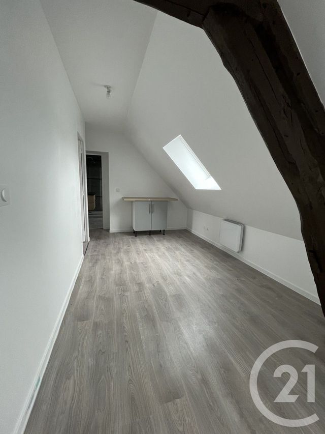 Appartement à louer - 3 pièces - 75.17 m2 - BONNEVAL - 28 - CENTRE - Century 21 Doussain Philippon Immobilier