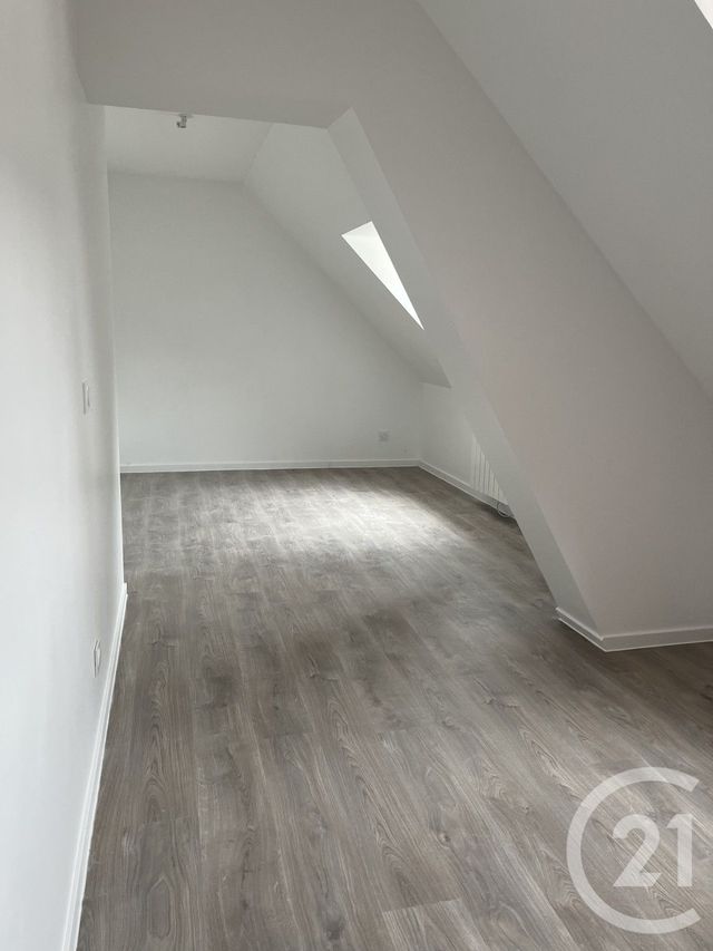 Appartement à louer - 3 pièces - 75.17 m2 - BONNEVAL - 28 - CENTRE - Century 21 Doussain Philippon Immobilier