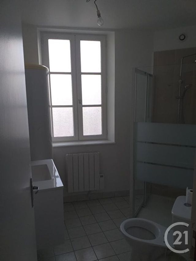 Appartement à louer - 3 pièces - 60.89 m2 - BONNEVAL - 28 - CENTRE - Century 21 Doussain Philippon Immobilier