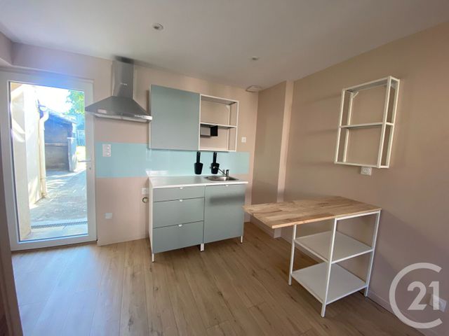 maison à louer - 2 pièces - 27.93 m2 - ST DENIS LANNERAY - 28 - CENTRE - Century 21 Doussain Philippon Immobilier