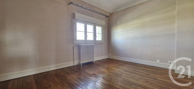 maison à vendre - 4 pièces - 77.67 m2 - CHATEAUDUN - 28 - CENTRE - Century 21 Doussain Philippon Immobilier