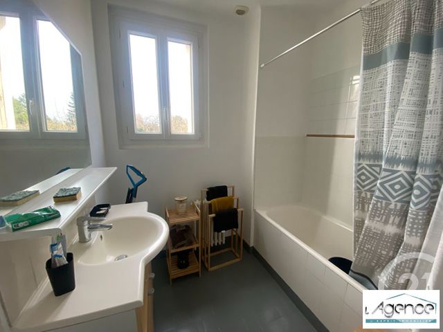 maison à louer - 6 pièces - 116.9 m2 - CLOYES SUR LE LOIR - 28 - CENTRE - Century 21 Doussain Philippon Immobilier