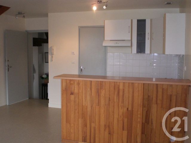 Appartement F3 à louer - 3 pièces - 40.21 m2 - DANGEAU - 28 - CENTRE - Century 21 Doussain Philippon Immobilier