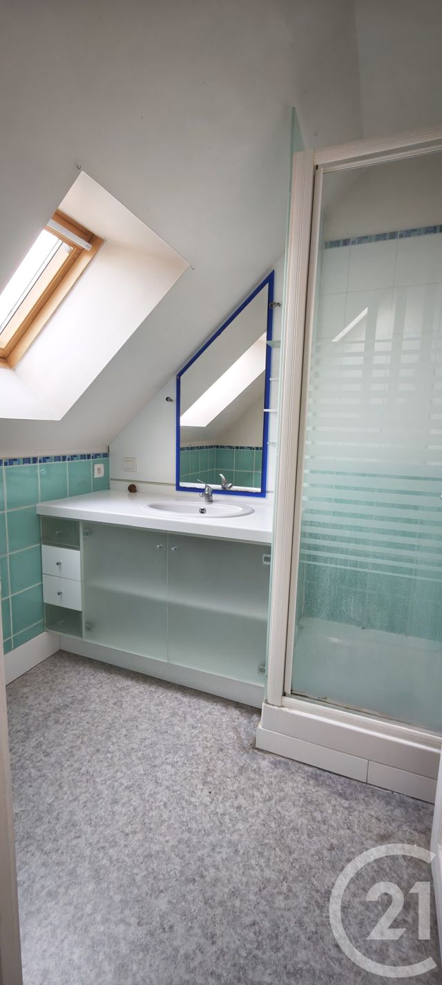 Appartement à vendre - 4 pièces - 134.45 m2 - CHATEAUDUN - 28 - CENTRE - Century 21 Doussain Philippon Immobilier