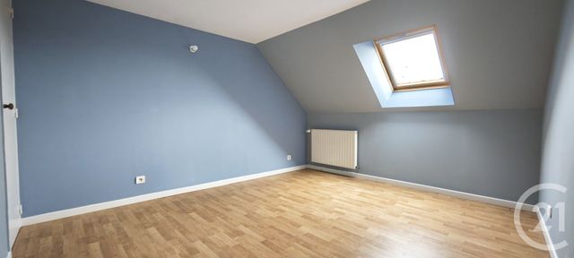 Appartement à vendre - 4 pièces - 134.45 m2 - CHATEAUDUN - 28 - CENTRE - Century 21 Doussain Philippon Immobilier