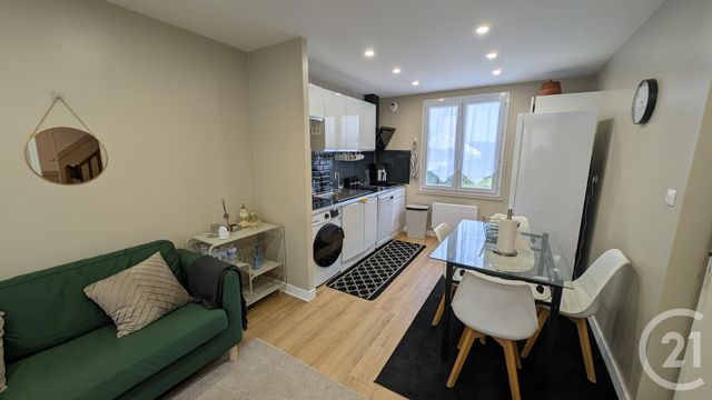 maison à louer - 3 pièces - 64.22 m2 - COMMUNE NOUVELLE D ARROU - 28 - CENTRE - Century 21 Doussain Philippon Immobilier