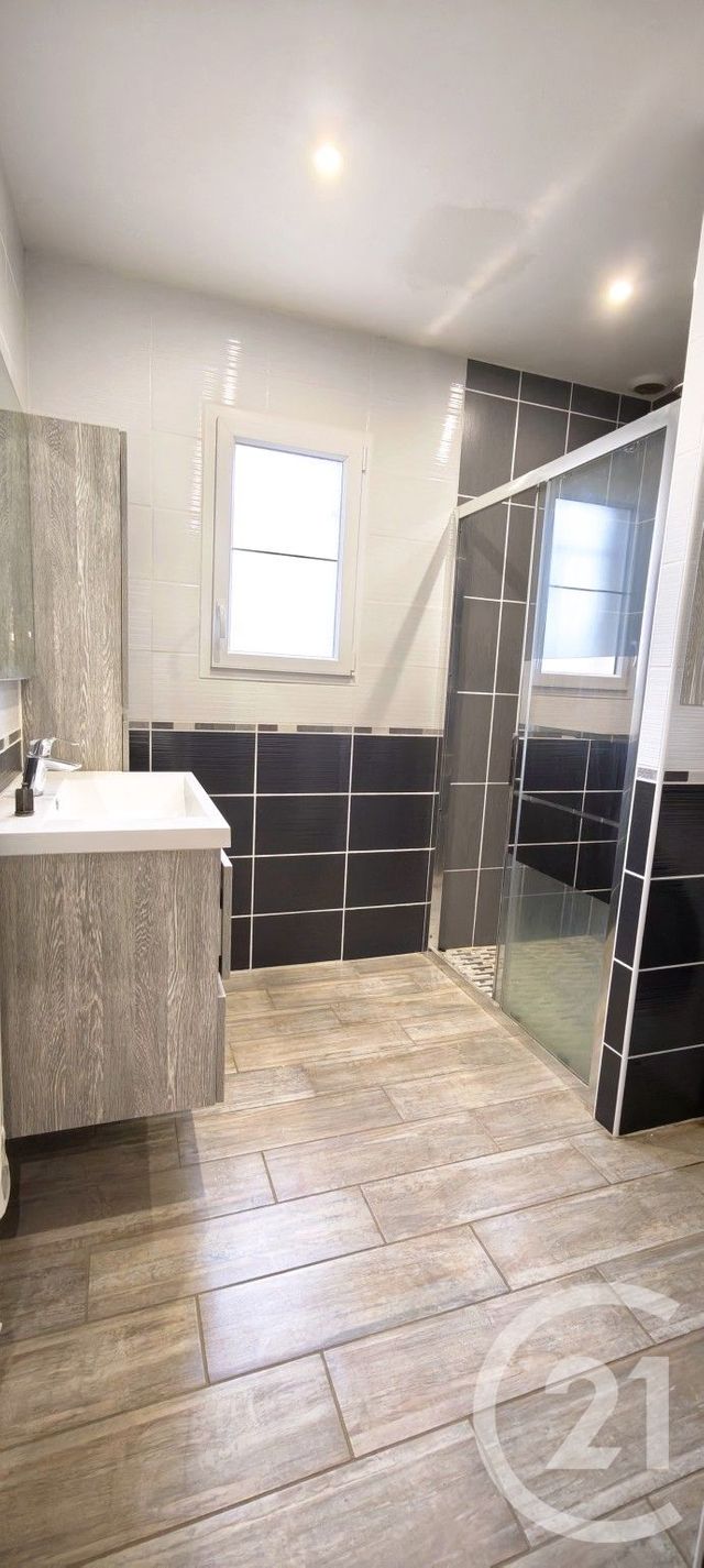 maison à vendre - 5 pièces - 117.93 m2 - CLOYES LES TROIS RIVIERES - 28 - CENTRE - Century 21 Doussain Philippon Immobilier