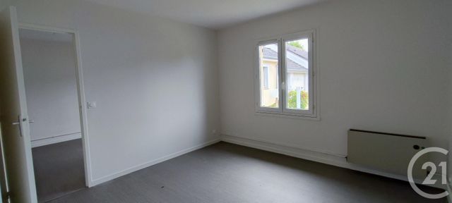 maison à louer - 2 pièces - 47.0 m2 - COMMUNE NOUVELLE D ARROU - 28 - CENTRE - Century 21 Doussain Philippon Immobilier