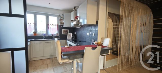 maison à vendre - 6 pièces - 135.0 m2 - CHATEAUDUN - 28 - CENTRE - Century 21 Doussain Philippon Immobilier