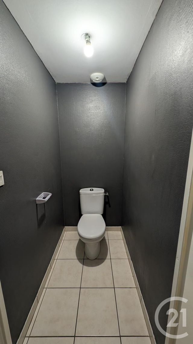 maison à louer - 5 pièces - 99.39 m2 - BEAUCE LA ROMAINE - 41 - CENTRE - Century 21 Doussain Philippon Immobilier