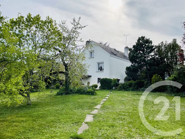 maison à vendre - 7 pièces - 201.73 m2 - CHATEAUDUN - 28 - CENTRE - Century 21 Doussain Philippon Immobilier