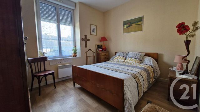 Appartement F4 à louer - 4 pièces - 79.16 m2 - CHATEAUDUN - 28 - CENTRE - Century 21 Doussain Philippon Immobilier