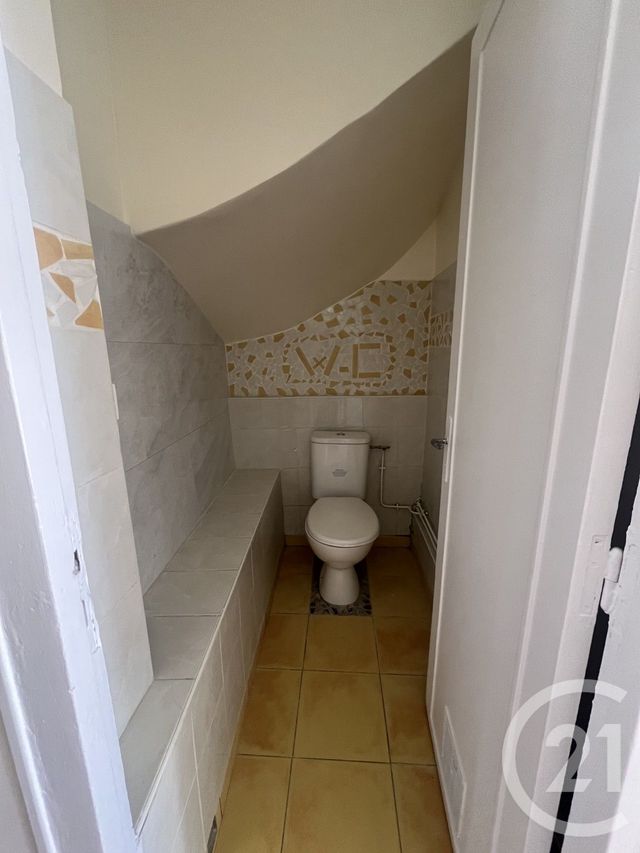 Appartement F2 à louer - 2 pièces - 56.02 m2 - CLOYES LES TROIS RIVIERES - 28 - CENTRE - Century 21 Doussain Philippon Immobilier