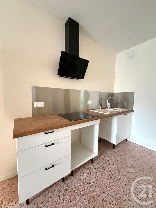 Appartement F2 à louer - 2 pièces - 56.02 m2 - CLOYES LES TROIS RIVIERES - 28 - CENTRE - Century 21 Doussain Philippon Immobilier