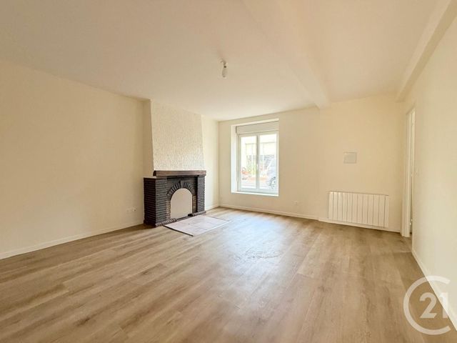 Appartement F2 à louer CLOYES LES TROIS RIVIERES