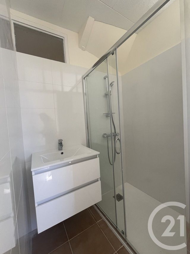 Appartement F2 à louer - 2 pièces - 56.02 m2 - CLOYES LES TROIS RIVIERES - 28 - CENTRE - Century 21 Doussain Philippon Immobilier