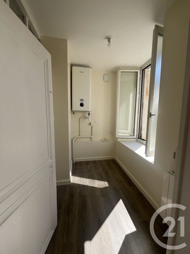 Appartement F2 à louer - 2 pièces - 56.02 m2 - CLOYES LES TROIS RIVIERES - 28 - CENTRE - Century 21 Doussain Philippon Immobilier