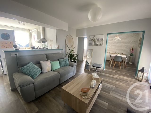 Appartement F3 à vendre - 3 pièces - 66.83 m2 - CHATEAUDUN - 28 - CENTRE - Century 21 Doussain Philippon Immobilier