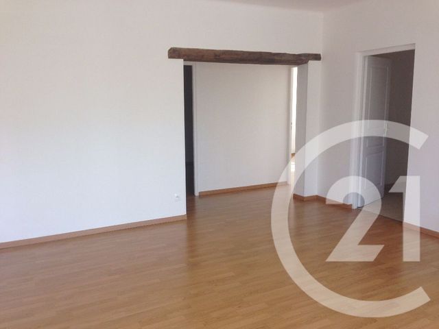 Appartement F3 à louer - 3 pièces - 60.69 m2 - CHATEAUDUN - 28 - CENTRE - Century 21 Doussain Philippon Immobilier