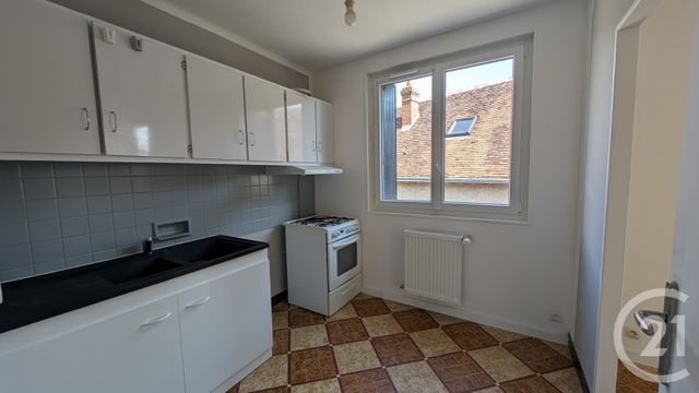 Appartement F2 à louer - 2 pièces - 32.36 m2 - CHATEAUDUN - 28 - CENTRE - Century 21 Doussain Philippon Immobilier