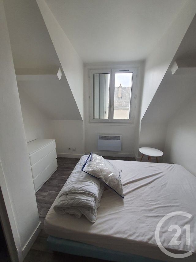 Appartement F2 à louer - 2 pièces - 17.35 m2 - CHATEAUDUN - 28 - CENTRE - Century 21 Doussain Philippon Immobilier