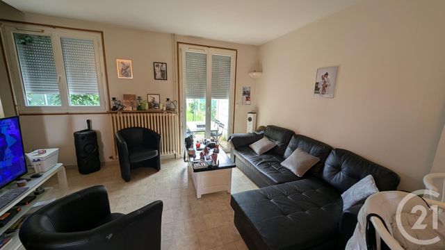 maison à louer - 3 pièces - 54.0 m2 - CHATEAUDUN - 28 - CENTRE - Century 21 Doussain Philippon Immobilier
