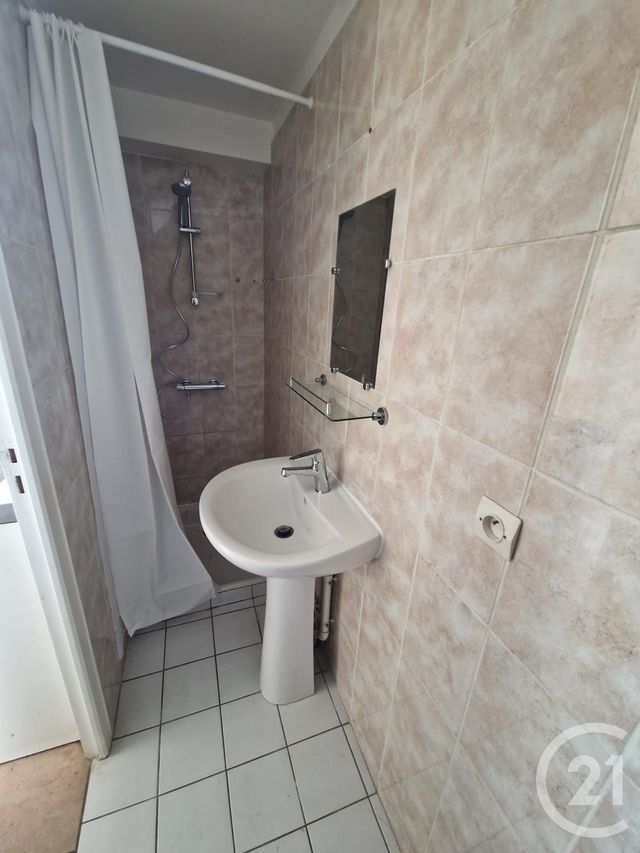 Appartement Studio à louer - 1 pièce - 17.44 m2 - BONNEVAL - 28 - CENTRE - Century 21 Doussain Philippon Immobilier