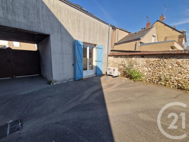 Appartement Studio à louer - 1 pièce - 17.44 m2 - BONNEVAL - 28 - CENTRE - Century 21 Doussain Philippon Immobilier