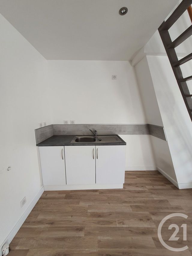 Appartement à louer - 2 pièces - 36.0 m2 - BONNEVAL - 28 - CENTRE - Century 21 Doussain Philippon Immobilier