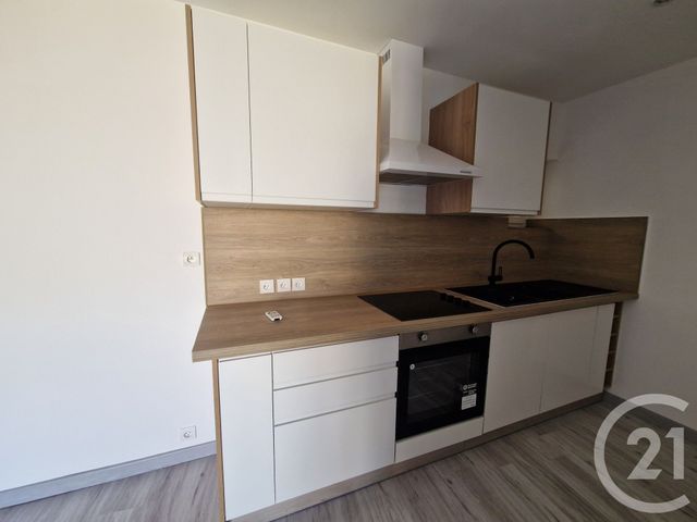 Appartement à louer - 3 pièces - 64.81 m2 - BONNEVAL - 28 - CENTRE - Century 21 Doussain Philippon Immobilier