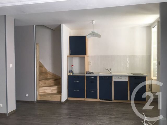 maison à louer - 3 pièces - 61.16 m2 - CHATEAUDUN - 28 - CENTRE - Century 21 Doussain Philippon Immobilier