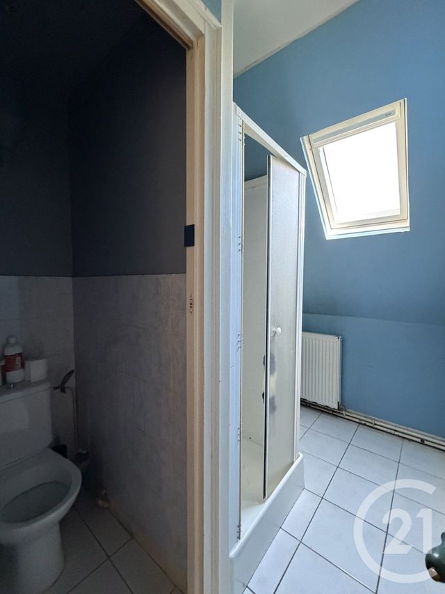 Appartement à vendre - 2 pièces - 37.67 m2 - CHATEAUDUN - 28 - CENTRE - Century 21 Doussain Philippon Immobilier