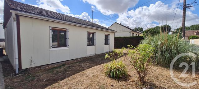 maison à louer - 3 pièces - 71.5 m2 - CHATEAUDUN - 28 - CENTRE - Century 21 Doussain Philippon Immobilier