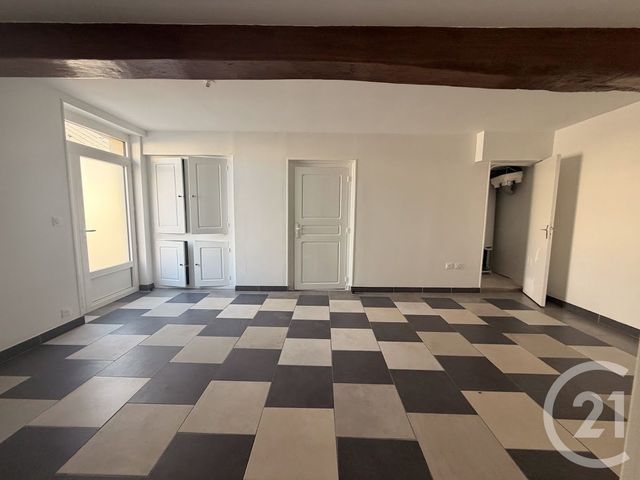 Appartement F2 à louer YEVRES