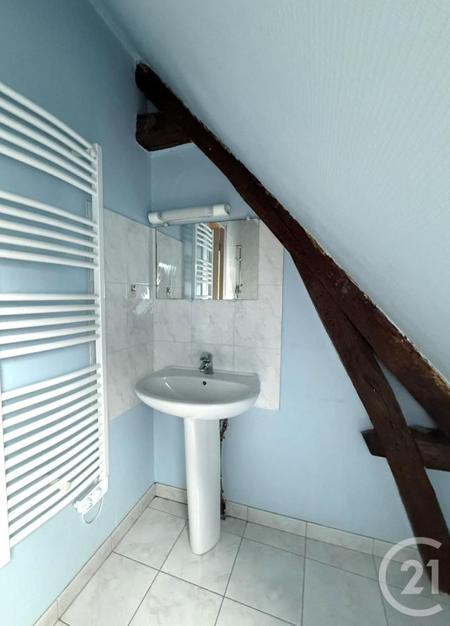 Appartement à louer - 4 pièces - 62.65 m2 - BROU - 28 - CENTRE - Century 21 Doussain Philippon Immobilier