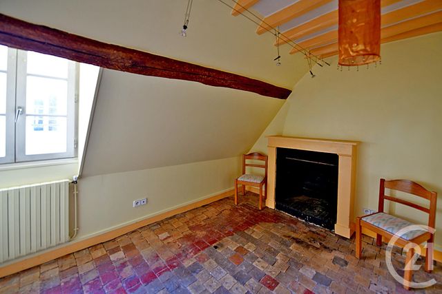 maison à louer - 5 pièces - 115.0 m2 - CHATEAUDUN - 28 - CENTRE - Century 21 Doussain Philippon Immobilier