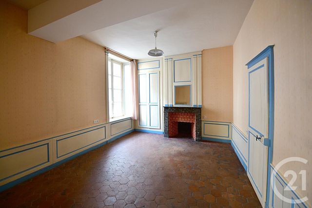 maison à louer - 5 pièces - 115.0 m2 - CHATEAUDUN - 28 - CENTRE - Century 21 Doussain Philippon Immobilier